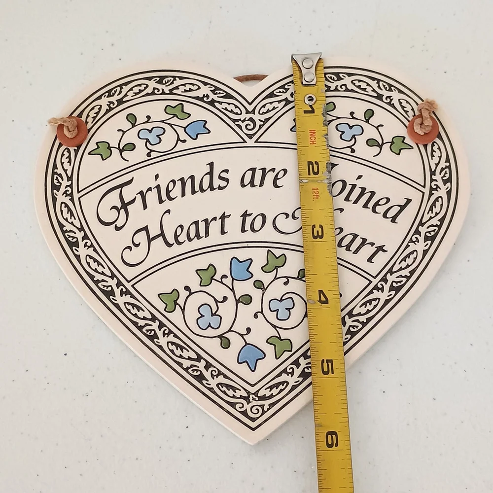 Spooner Creek Designs Ceramic Wall Heart Friends Are Joined Heart To Heart